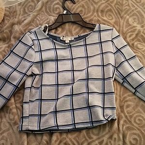 Geometric causal crop top